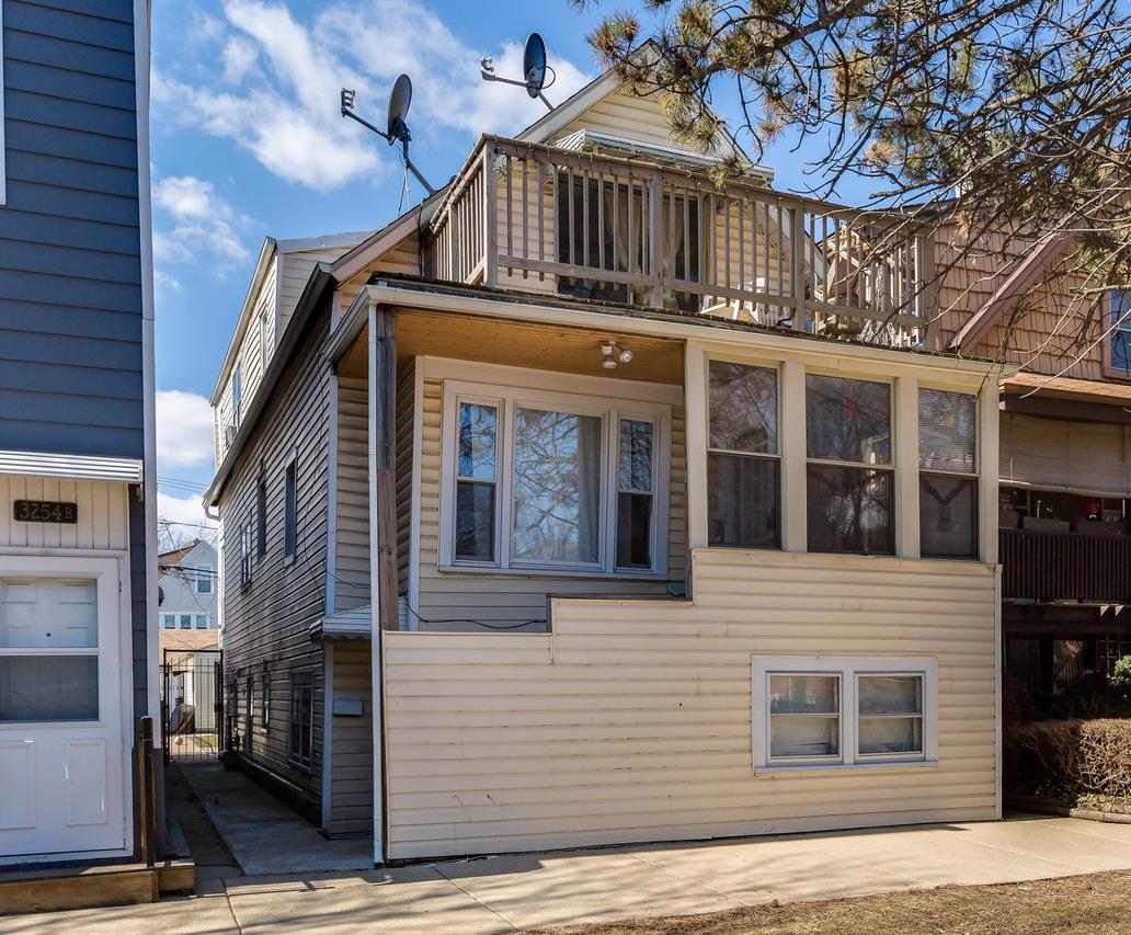 3258 N Drake Ave., Chicago, IL 60618