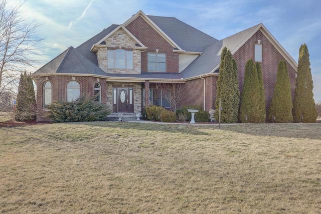 2633 E Cr 500 E, Mahomet, IL 61853