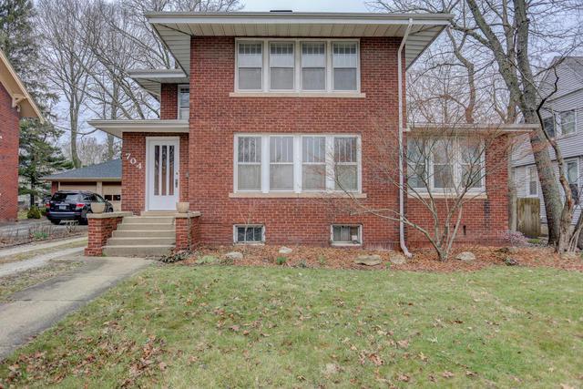 704 W Green St., Champaign, IL 61820
