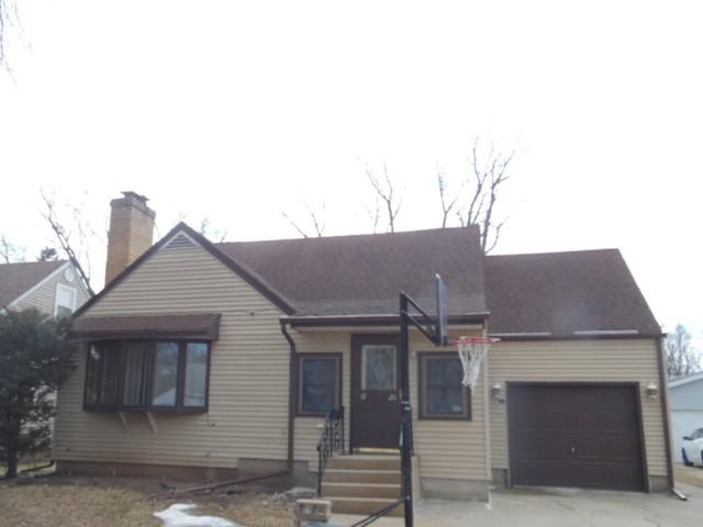 1920 Sharon Ave., Rockford, IL 61103