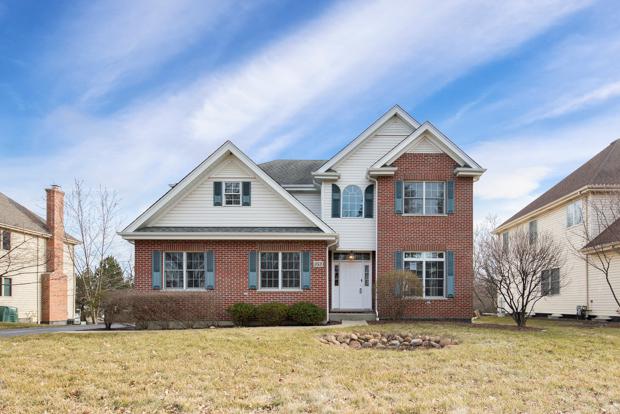 353 57th St., Clarendon Hills, IL 60514