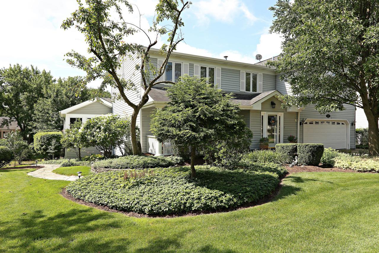 1471 Coral Berry Ln., Downers Grove, IL 60515