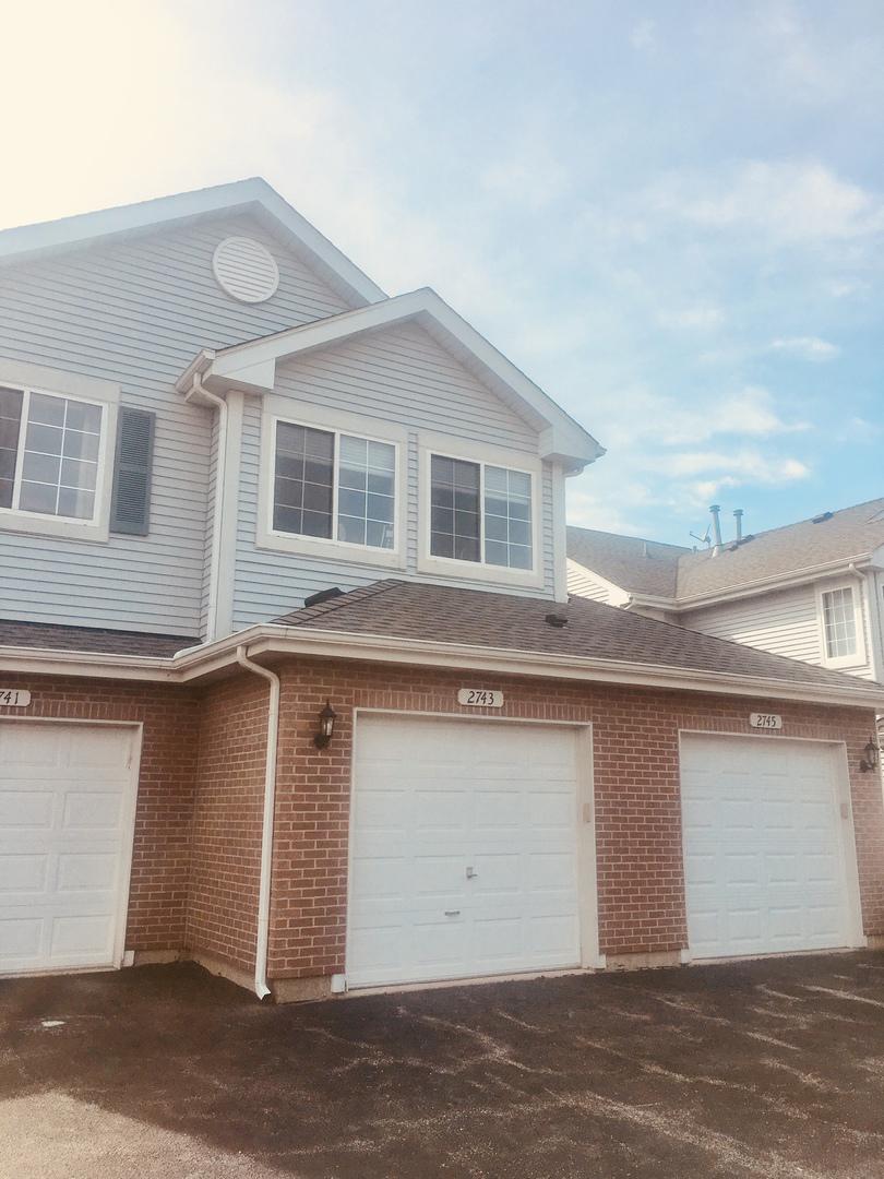 2743 Odlum Dr. #1, Schaumburg, IL 60194