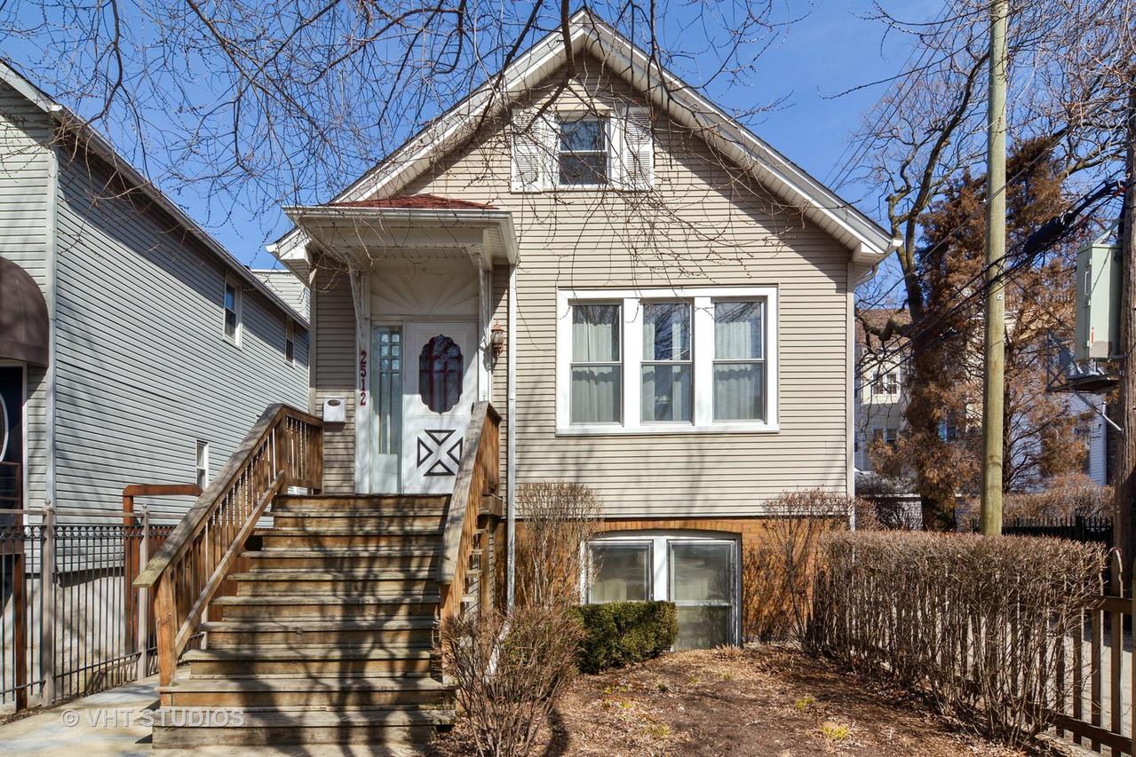 2512 W Lyndale St., Chicago, IL 60647