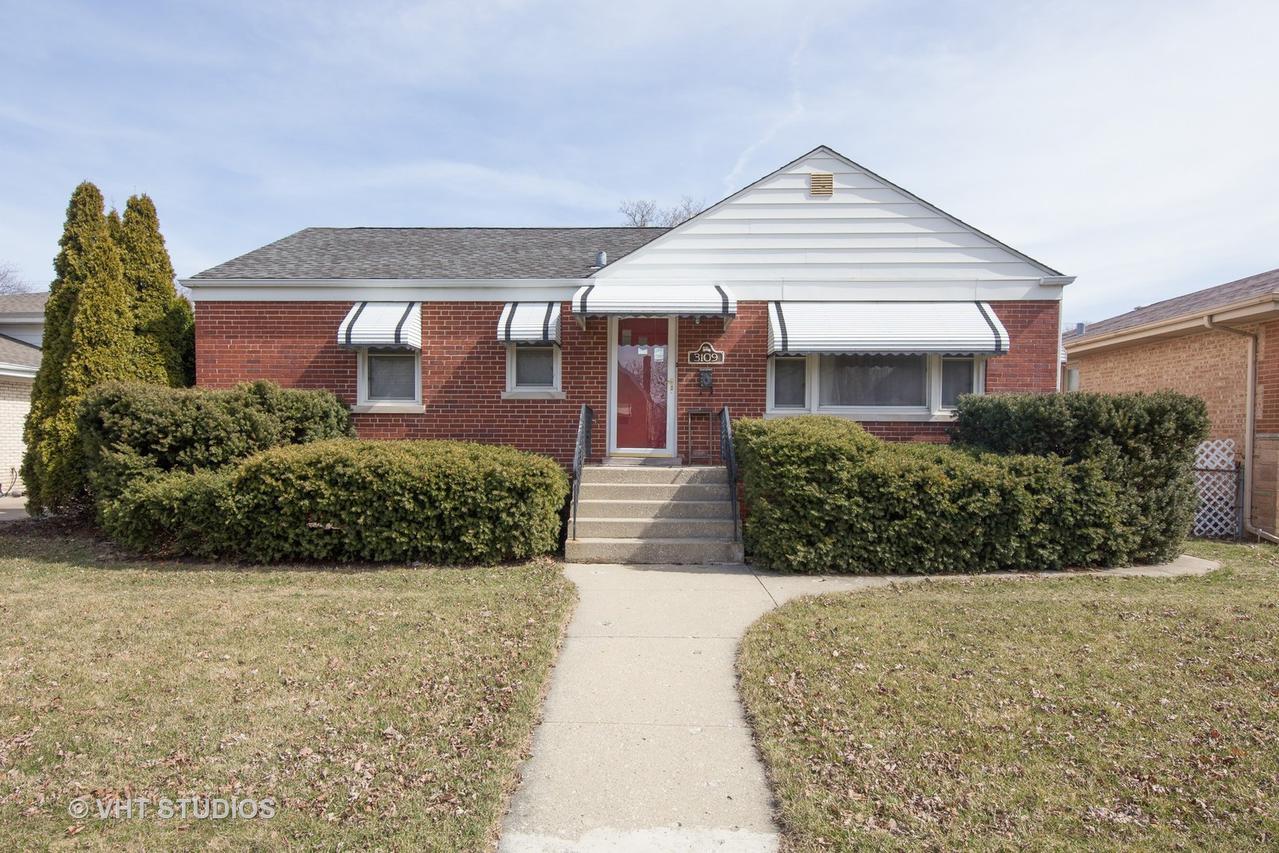 3109 Dora St., Franklin Park, IL 60131