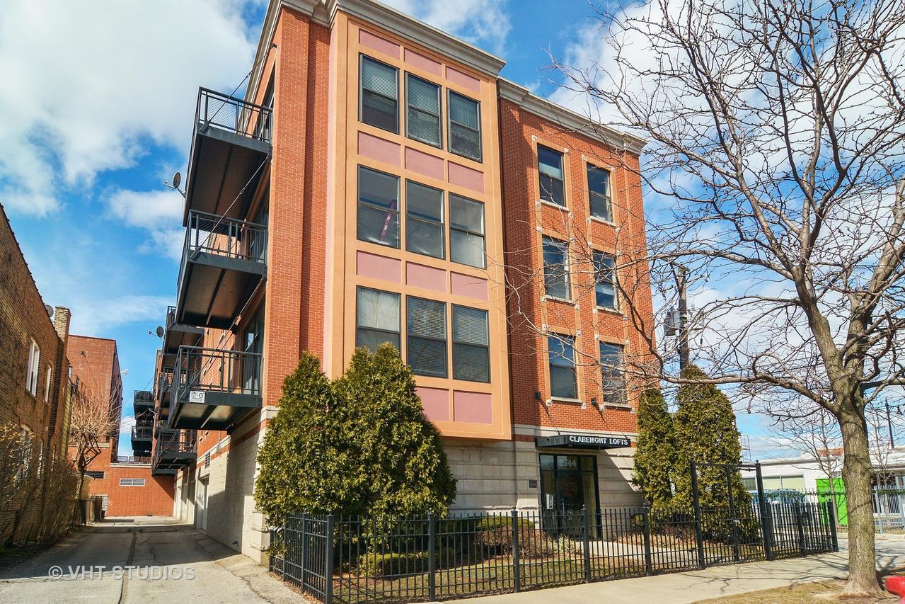 3944 N Claremont Ave. #307, Chicago, IL 60618