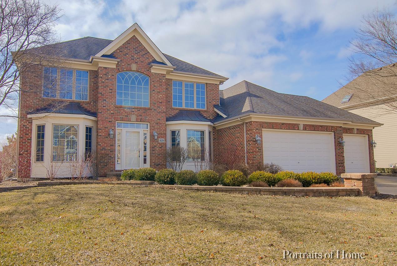 838 Columbia Cir., North Aurora, IL 60542