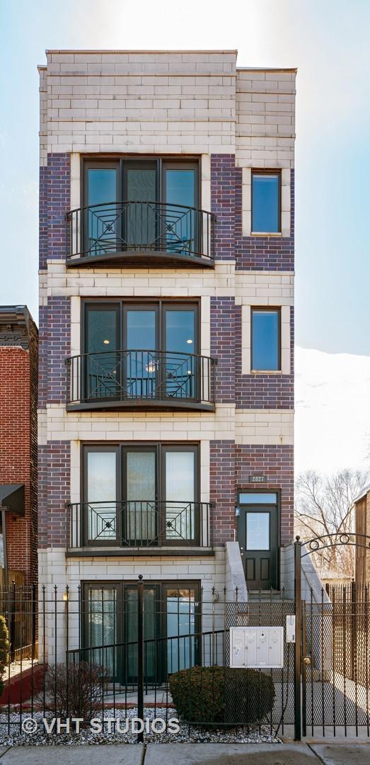 2827 W Congress Pkwy. #3, Chicago, IL 60612