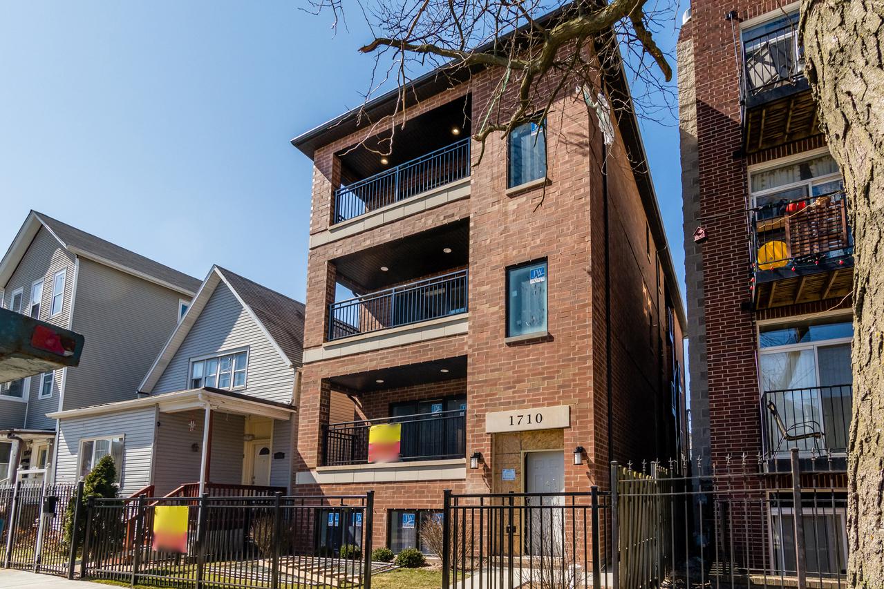 1710 N Albany Ave. #3, Chicago, IL 60647