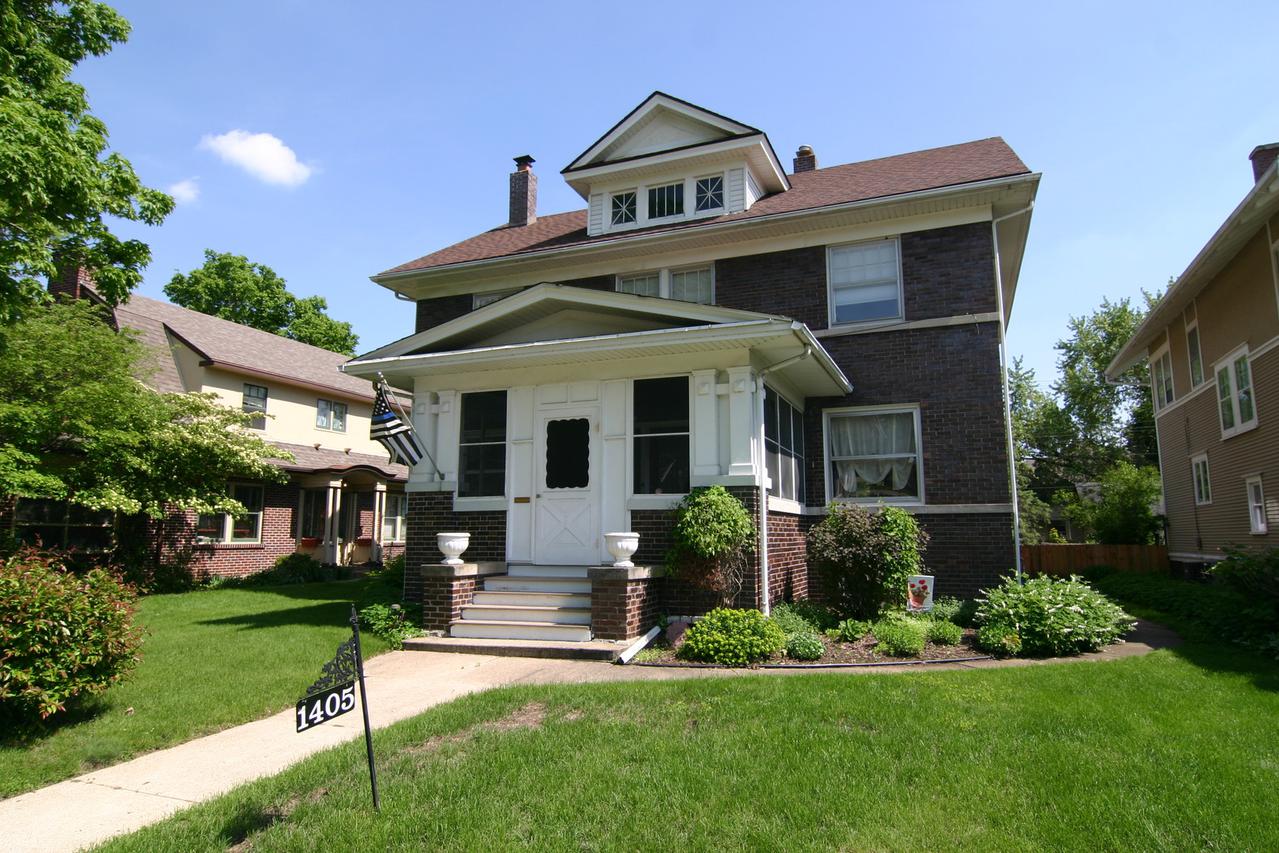 1405 Camp Ave., Rockford, IL 61103
