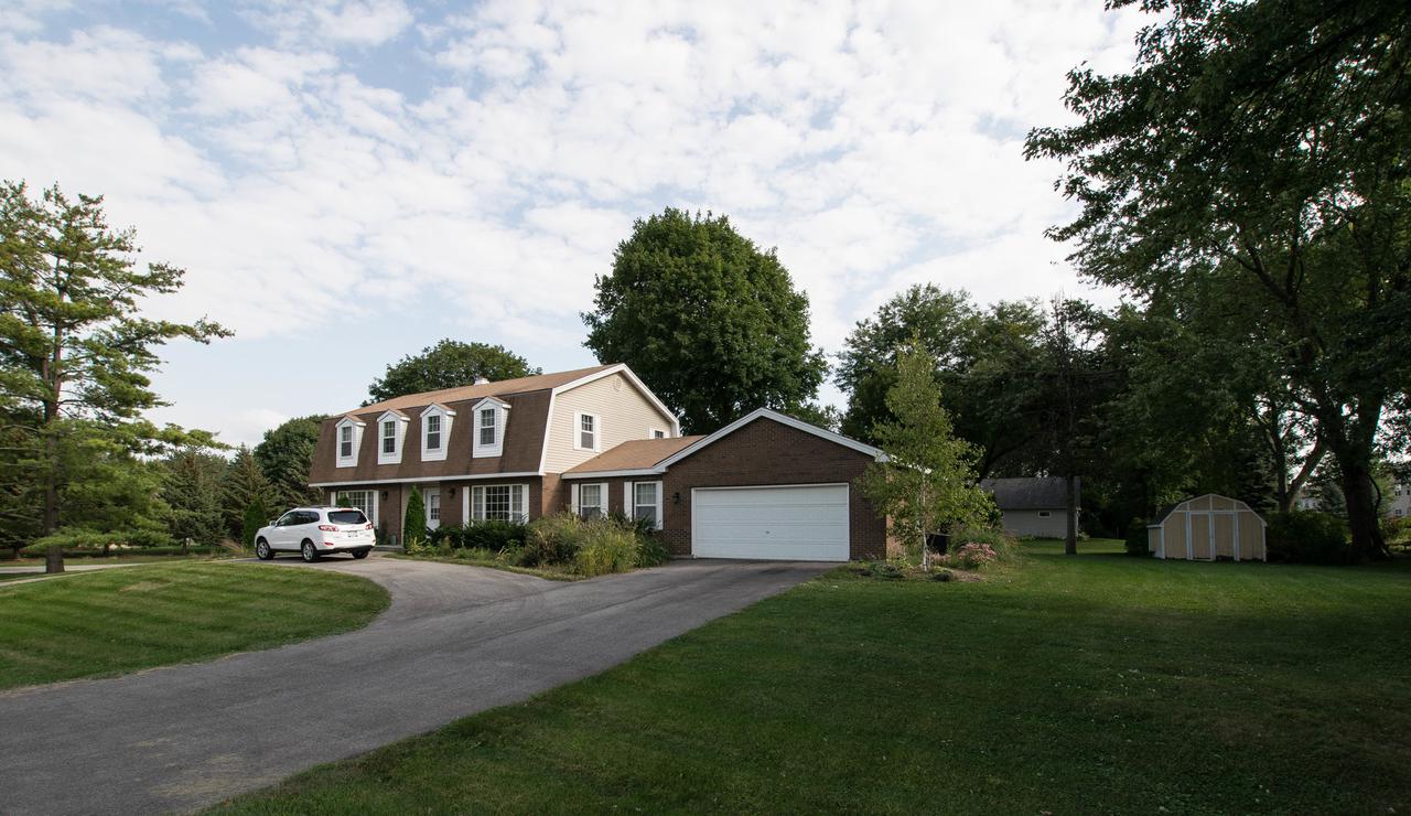 10S450 Windjammer St., Naperville, IL 60564