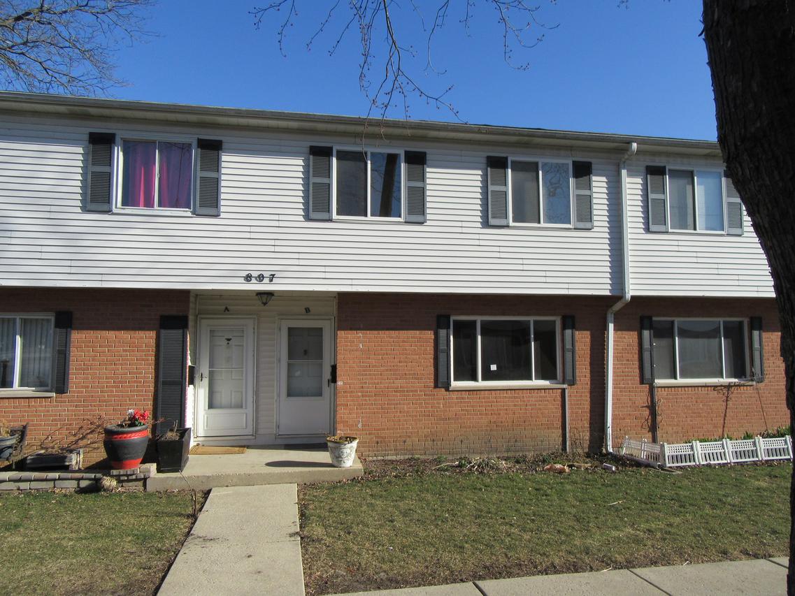 807 N Randall Rd. #B, Aurora, IL 60506