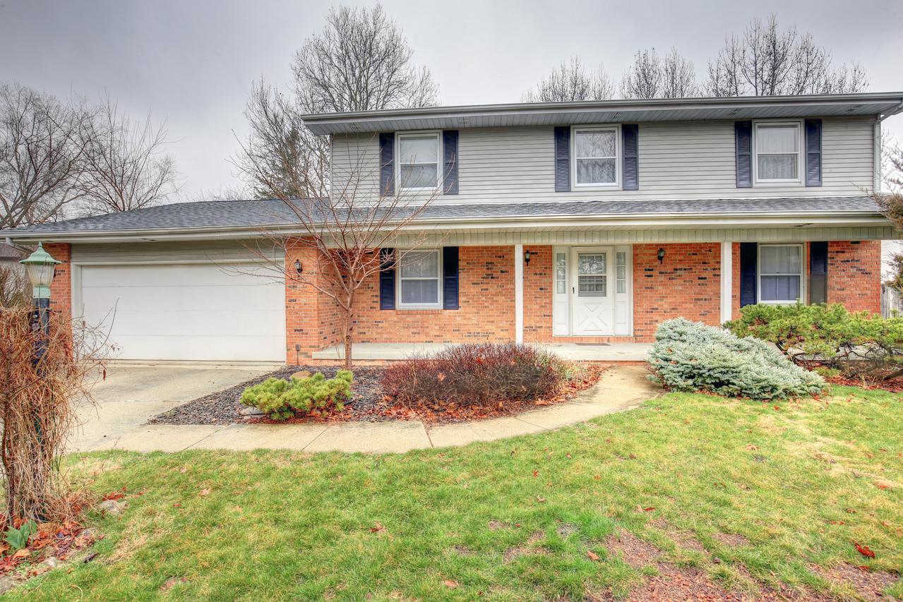 3 Azalea Ct., Savoy, IL 61874