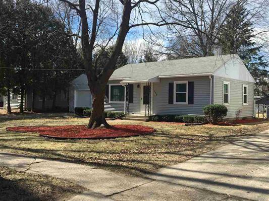 112 N Hannah Ave., Mount Morris, IL 61054