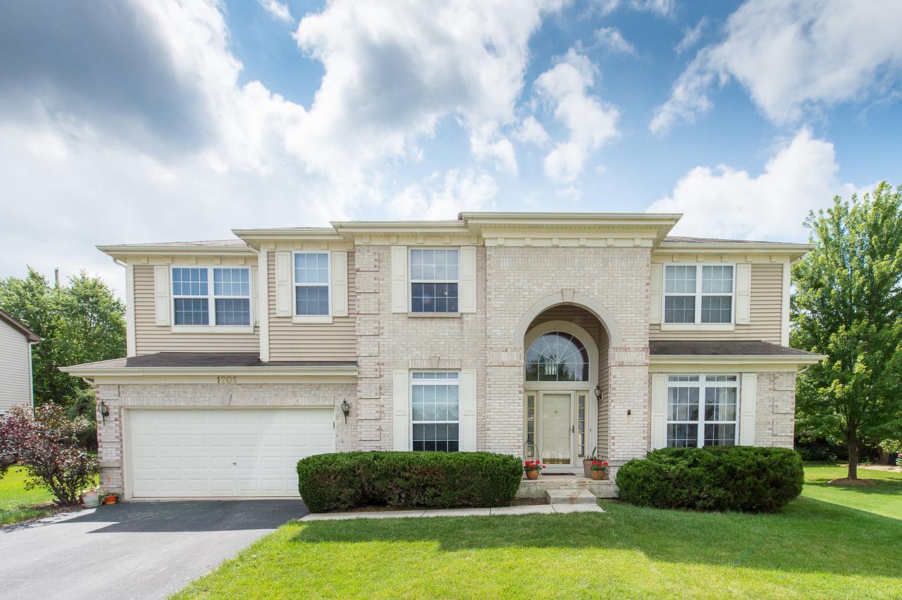 1205 Cortland Ln., Wauconda, IL 60084