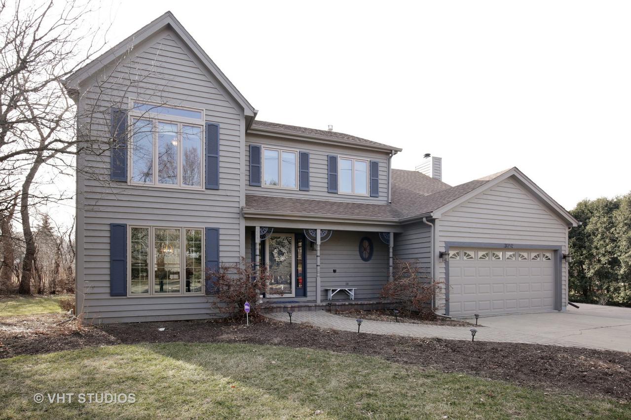 324 Highland Ave., Algonquin, IL 60102