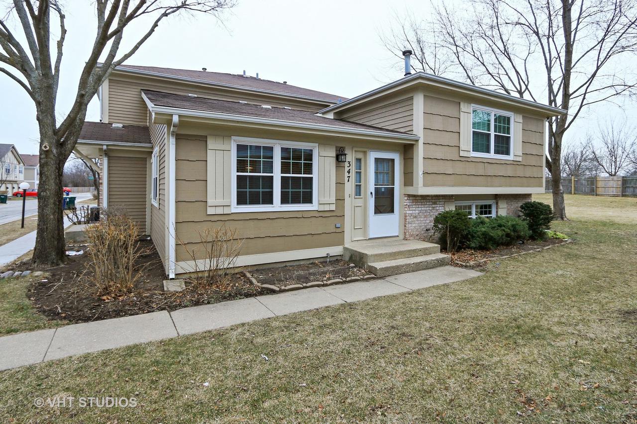 347 Birchwood Ct., Vernon Hills, IL 60061