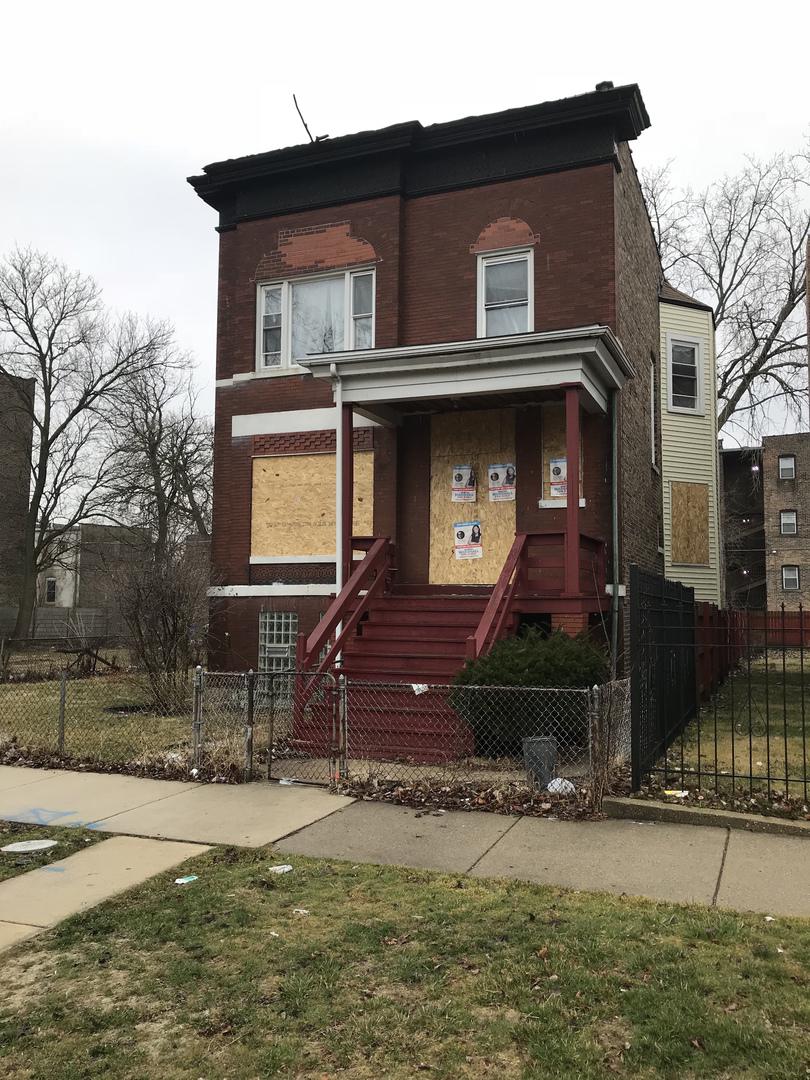 7420 S Kenwood Ave., Chicago, IL 60619