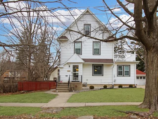 116 E Fuller, Freeport, IL 61032