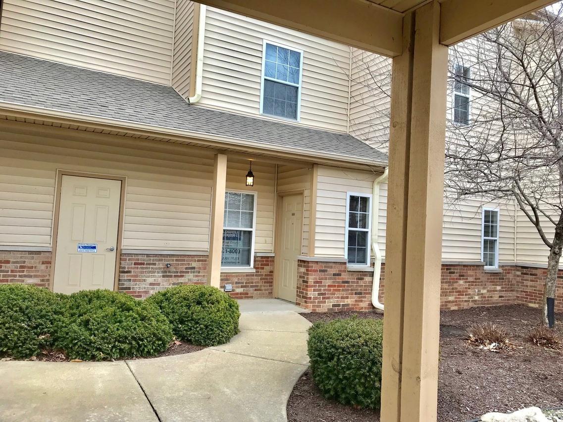 3718 Thornhill Dr., Champaign, IL 61822