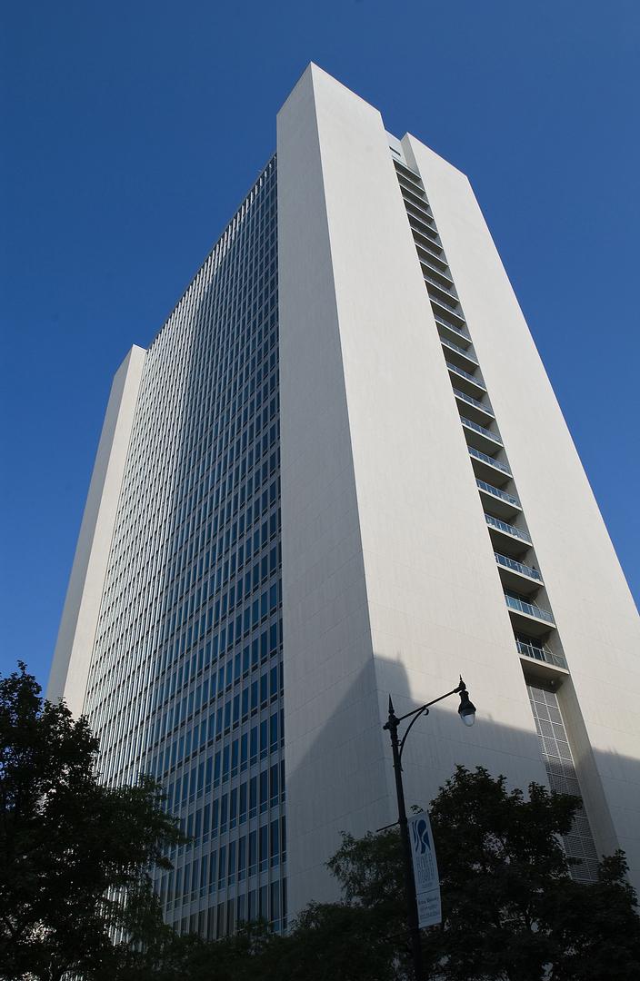 500 W Superior St. #705, Chicago, IL 60654