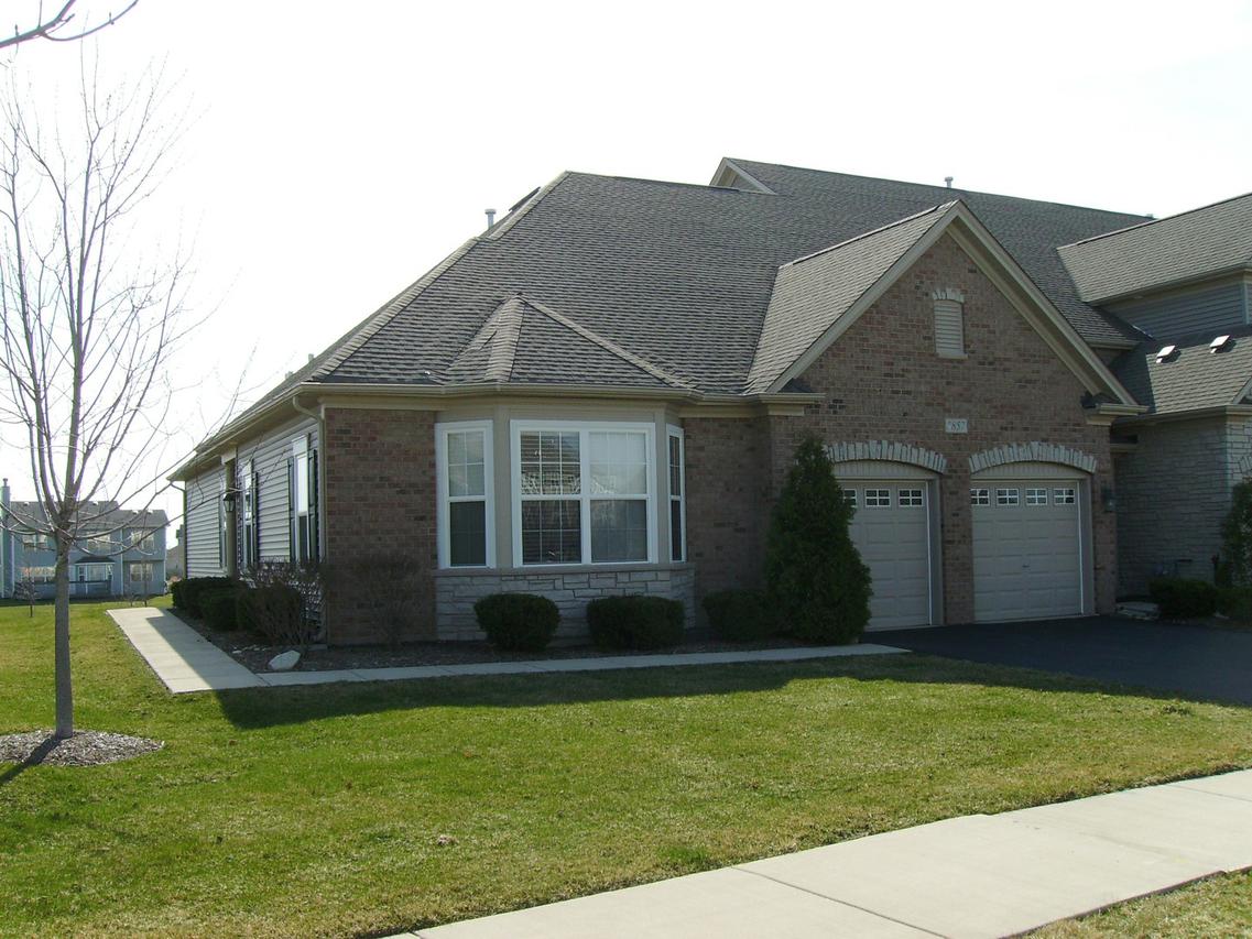 1857 Turtle Creek Dr., Aurora, IL 60504