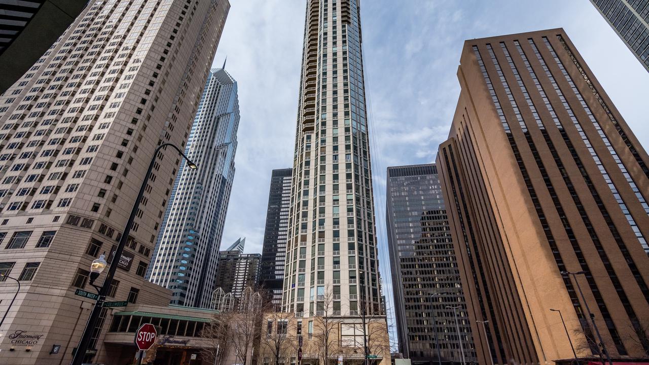 222 N Columbus Dr. #2008, Chicago, IL 60601
