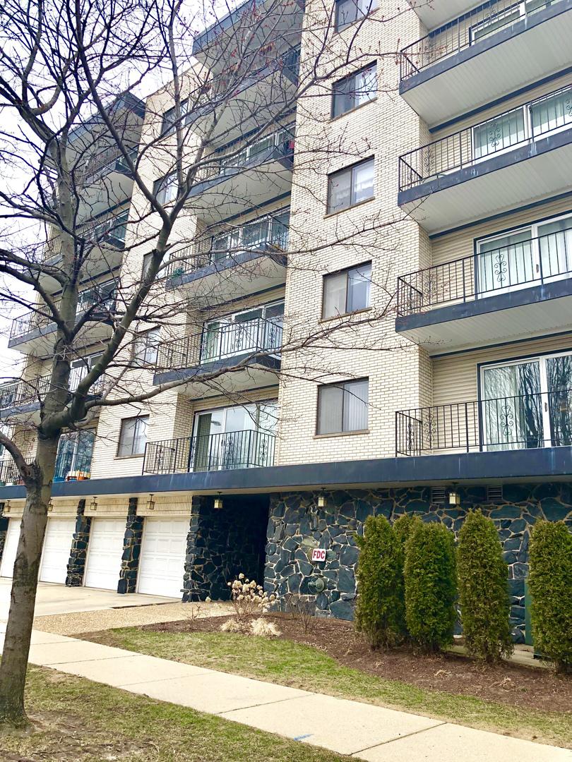 227 Elgin Ave. #6B, Forest Park, IL 60130