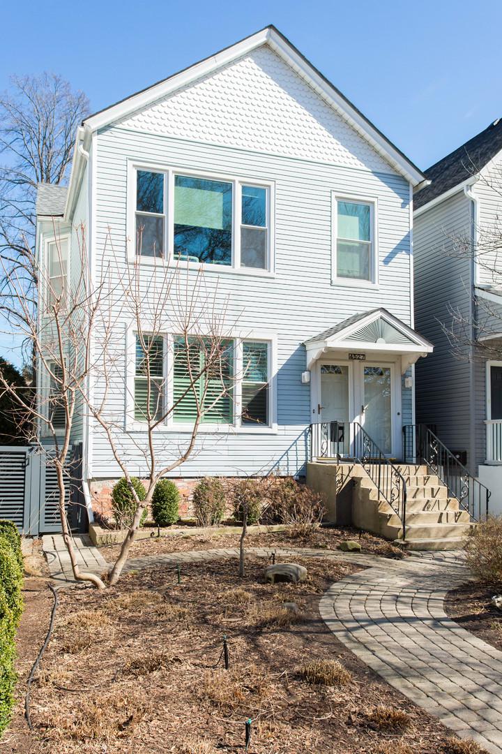 4527 N Seeley Ave., Chicago, IL 60625