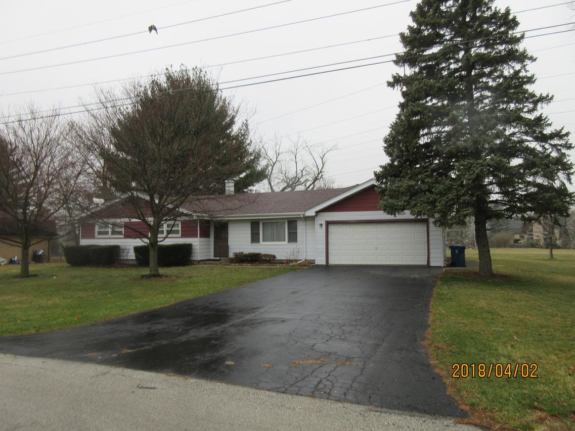 11008 S Eastwood Dr., Palos Hills, IL 60465