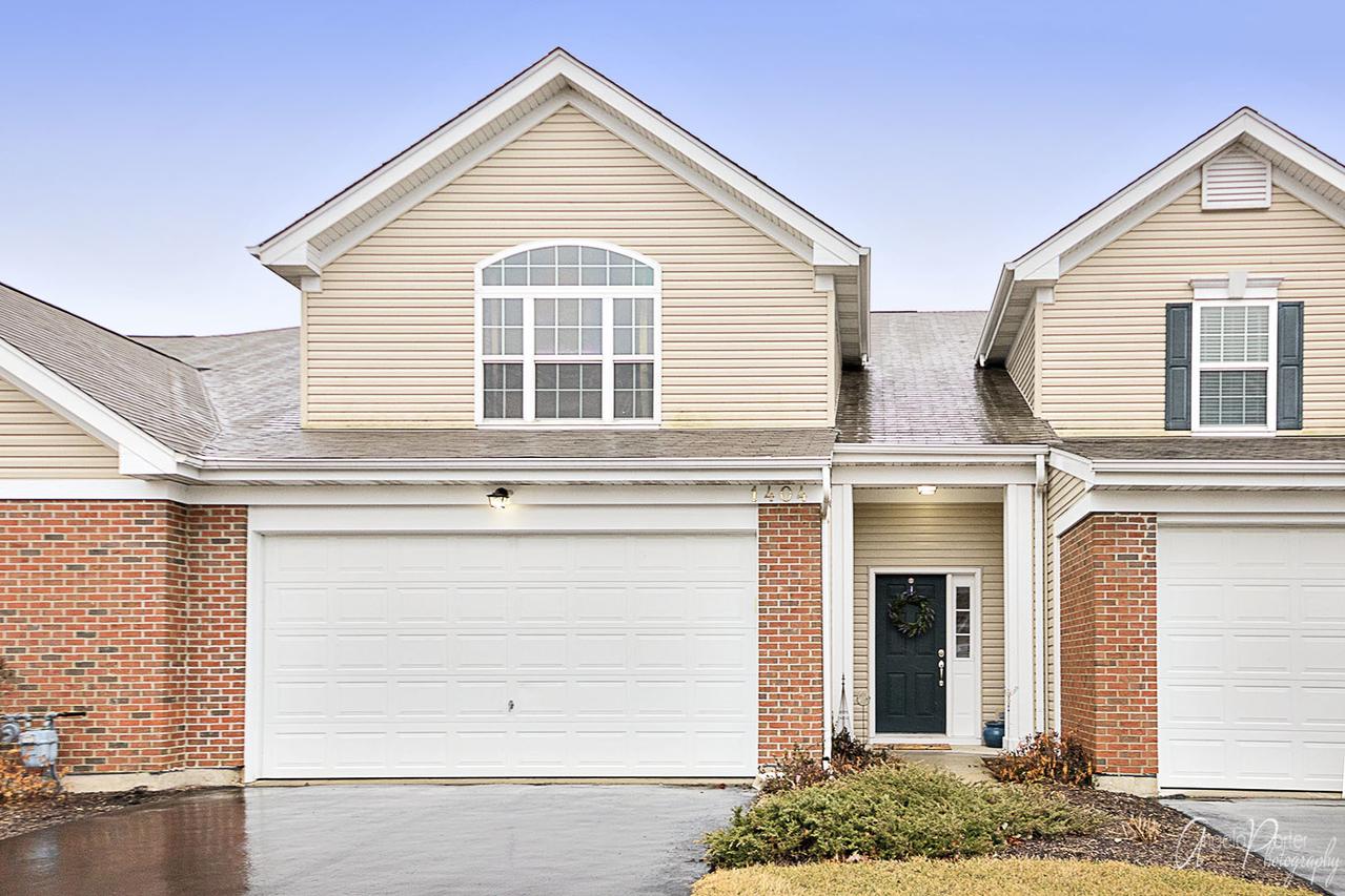 1404 Draper Rd. #24-2, Mchenry, IL 60050