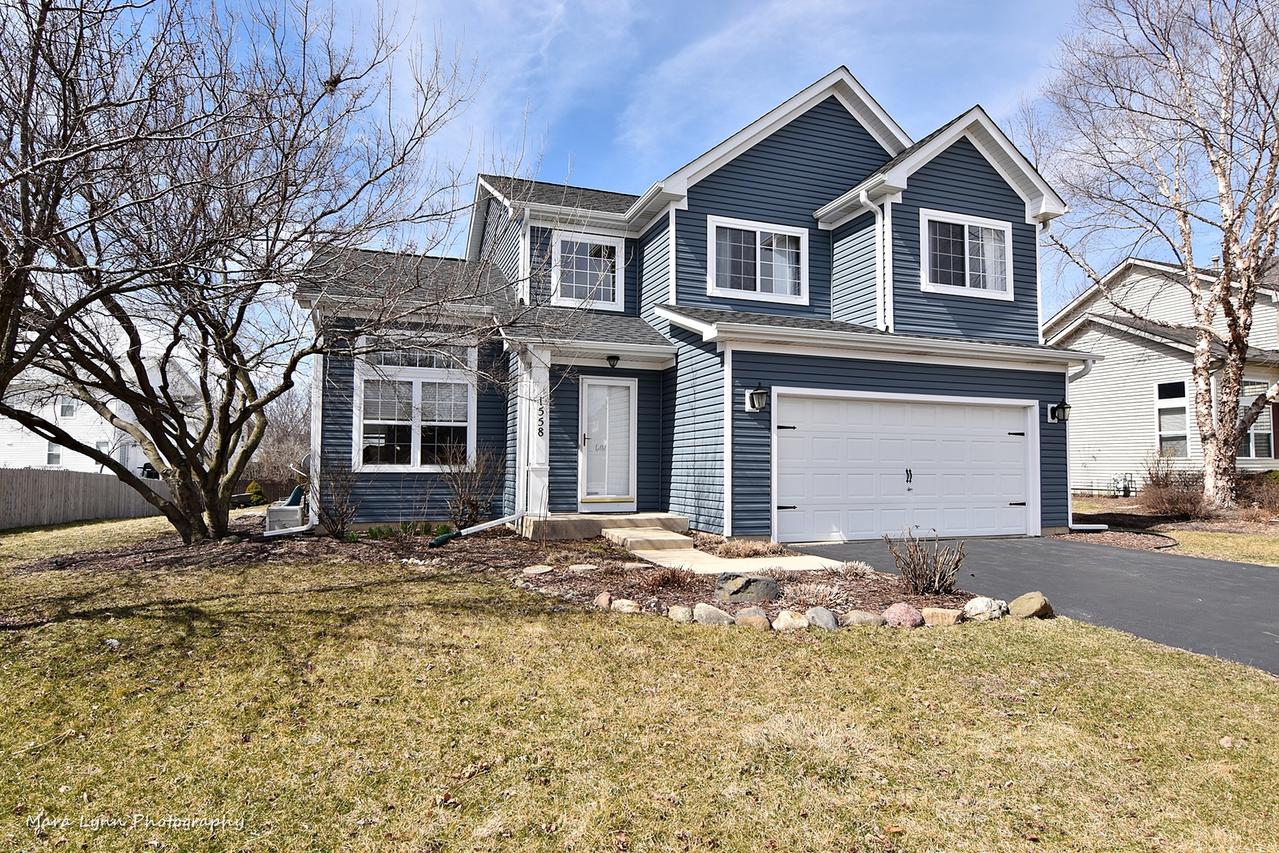 1558 Westbury Cir., North Aurora, IL 60542