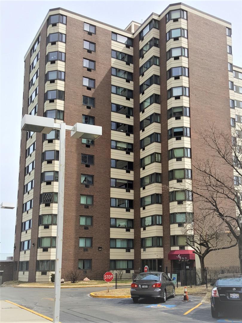 7337 S South Shore Dr. #215, Chicago, IL 60649