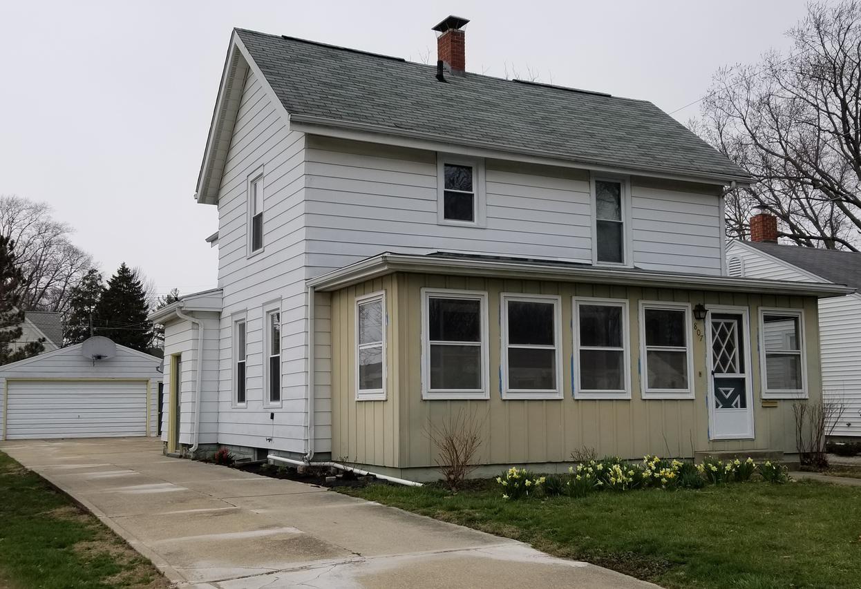 807 S Urbana Ave., Urbana, IL 61801