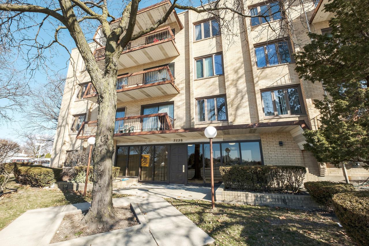 7730 Dempster St. #301, Morton Grove, IL 60053