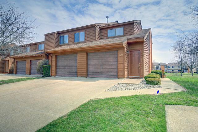 2132 Sunview Dr., Champaign, IL 61821