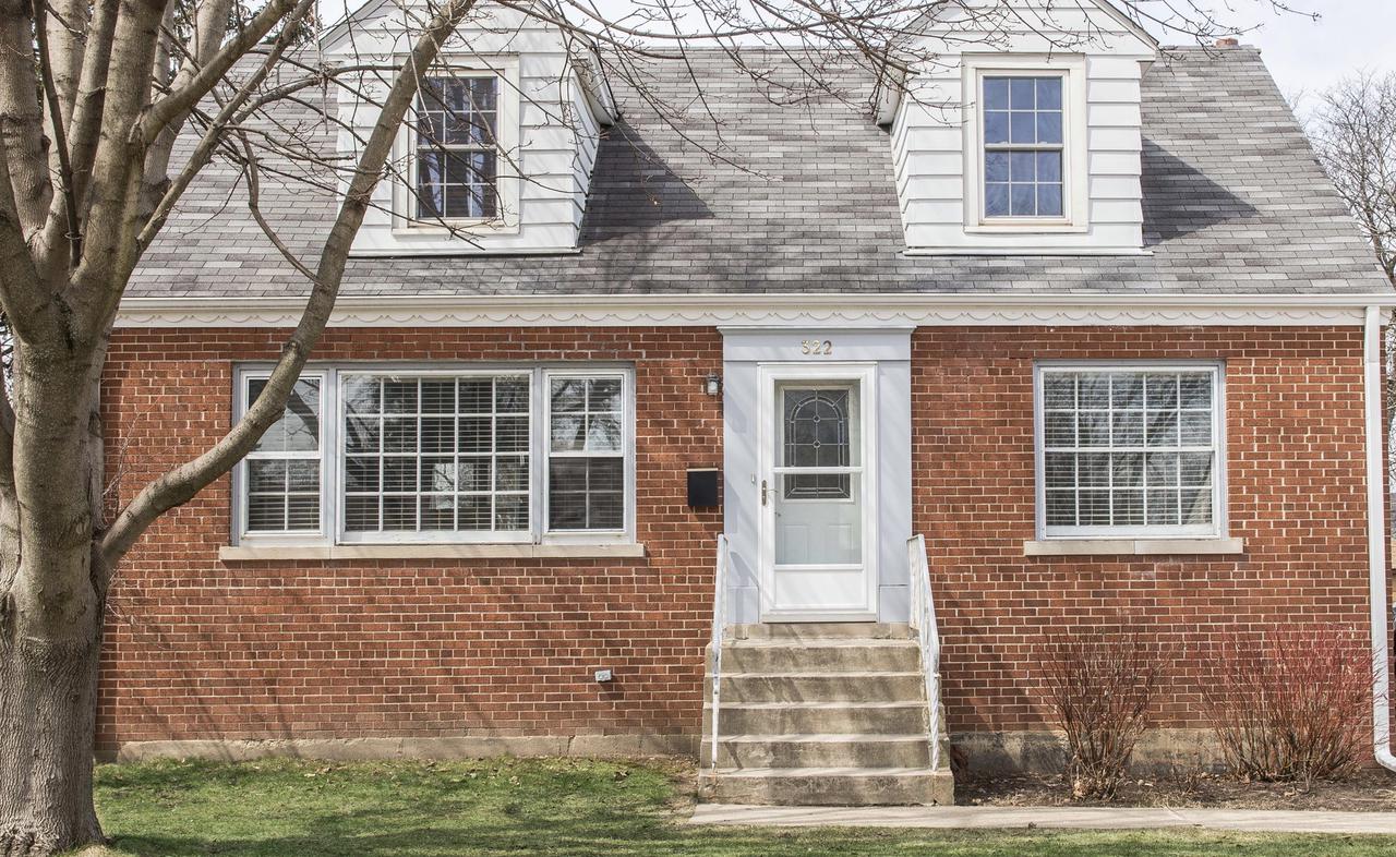 322 Home Ave., Itasca, IL 60143
