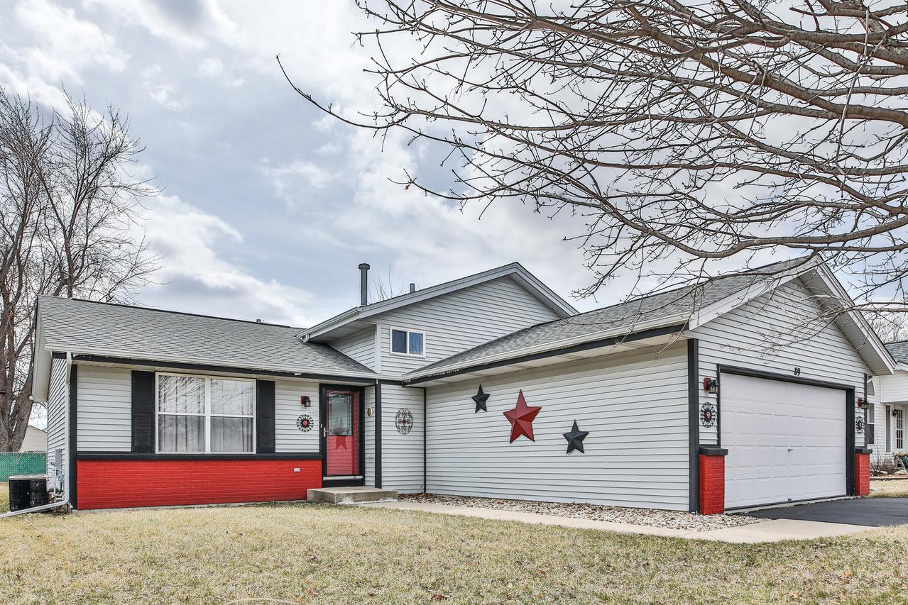 89 N Park Rd., Machesney Park, IL 61115