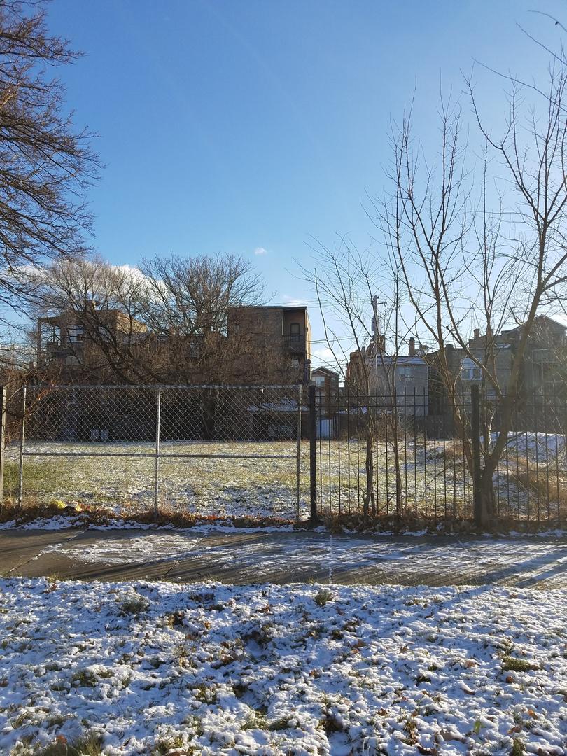 3301 W Washington Blvd., Chicago, IL 60624
