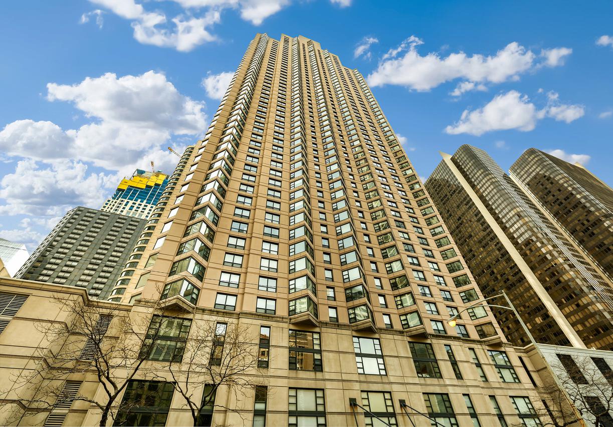 401 E Ontario St. #1708, Chicago, IL 60611