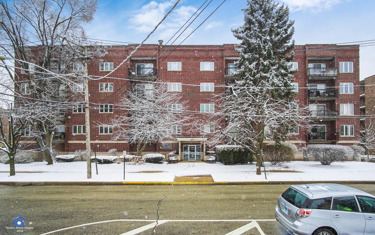 1433 Perry St. #301, Des Plaines, IL 60016