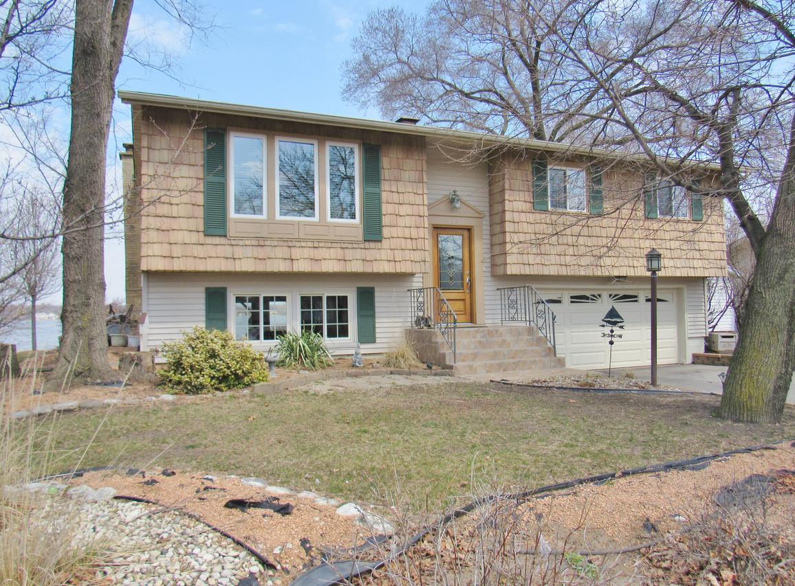 515 E Liberty St., Wauconda, IL 60084