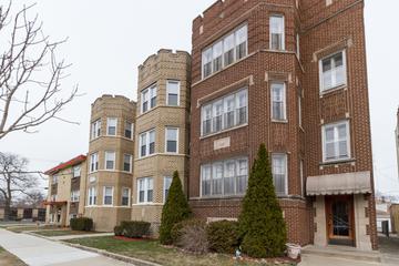 10725 S Calumet Ave., Chicago, IL 60628