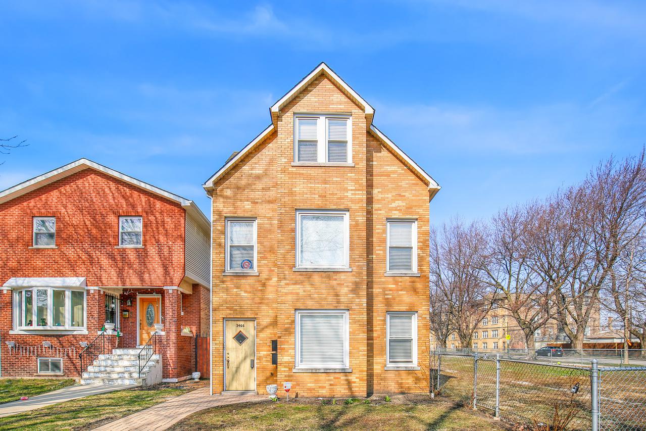 3466 N Keating Ave., Chicago, IL 60641