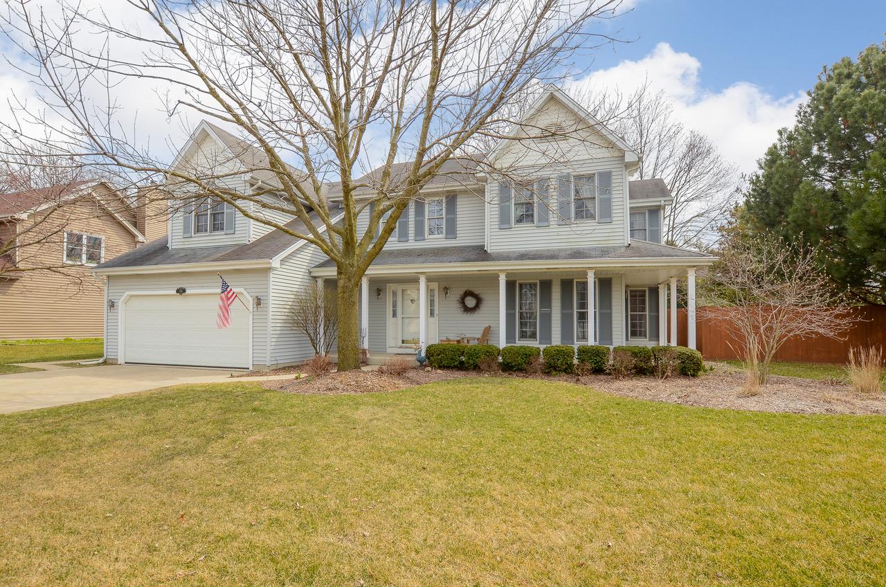 710 Augusta Dr., North Aurora, IL 60542
