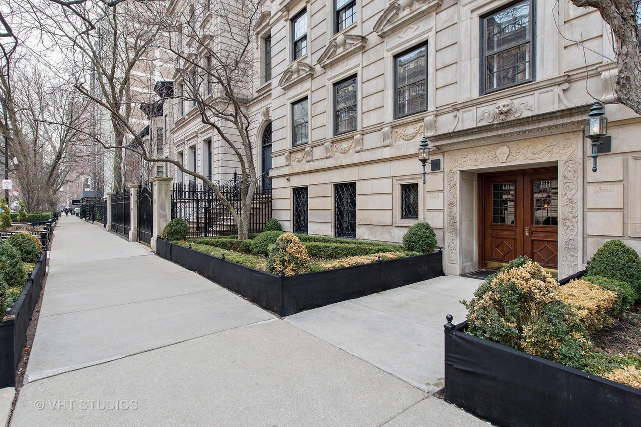 1366 N Dearborn Pkwy. #11A, Chicago, IL 60611