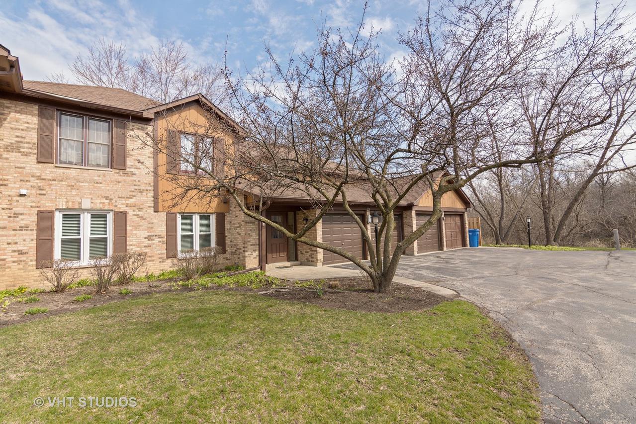 177 Grove Ave. #A, Des Plaines, IL 60016