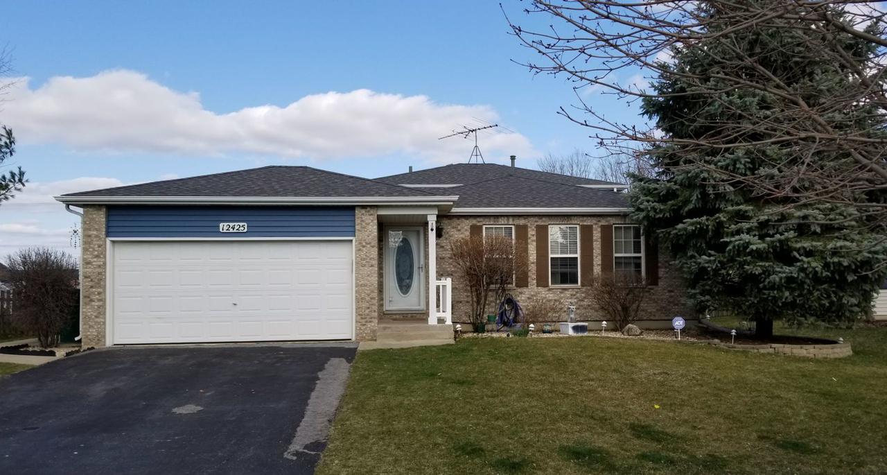 12425 Falcon Dr., Plainfield, IL 60585