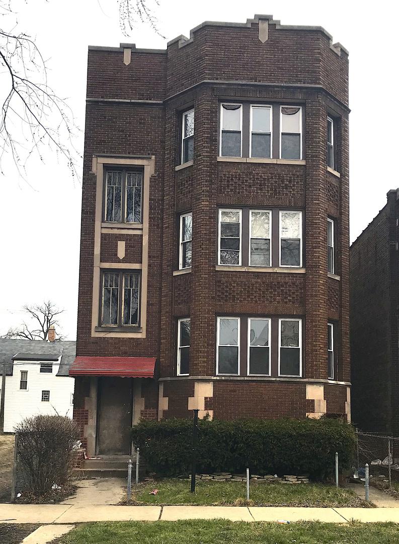8005 S Escanaba Ave., Chicago, IL 60617