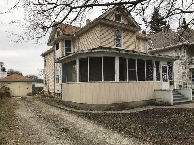809 Lewis St., Dekalb, IL 60115